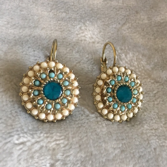 Aqua & Sand Colored Lever Back Bead Encrusted Pierced Fashion Earrings NWOT 1” - Picture 3 of 10